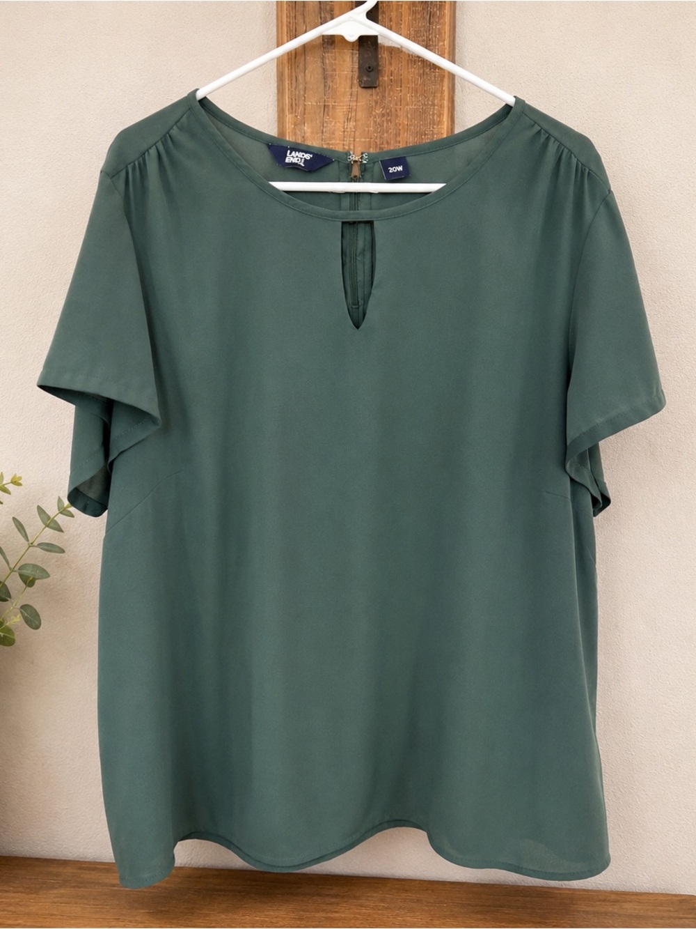 Lands' End Deep Green Keyhole Flutter Sleeve Blouse 0023 0024